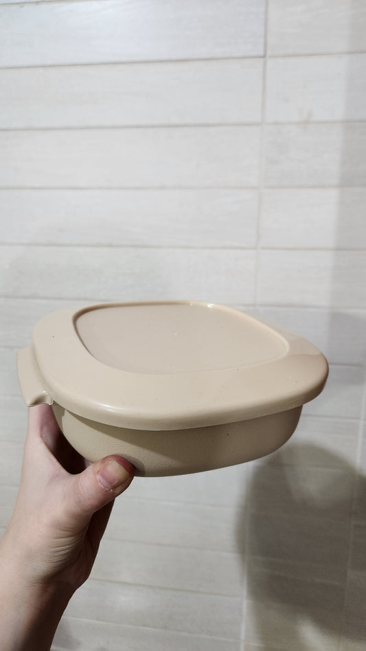 Superseal Microaides 1.5 Pt. Single Serving Casserole with Lid