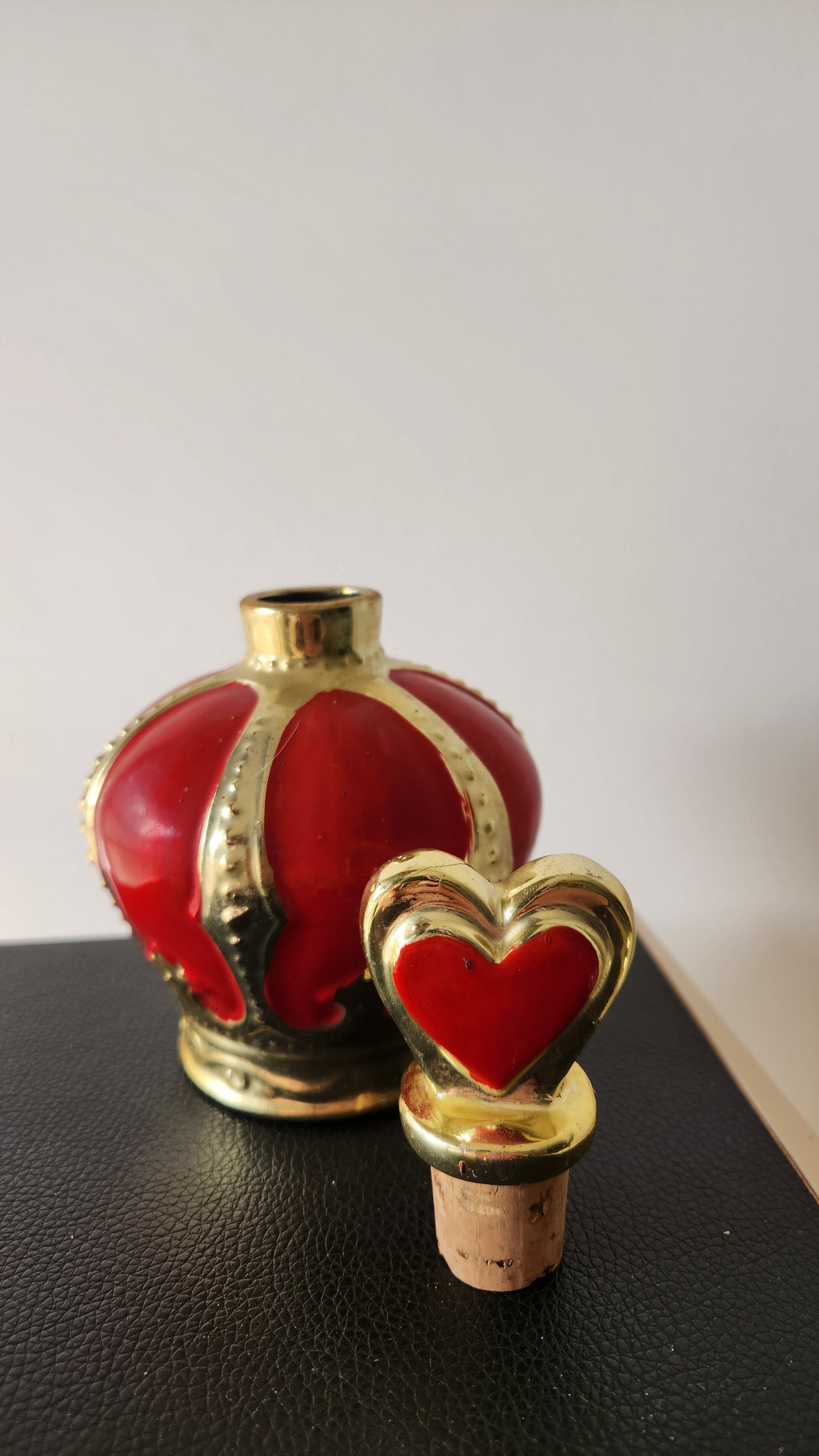 Vintage Crown Decanter with Heart Stopper – Red & Gold Ceramic Bottle