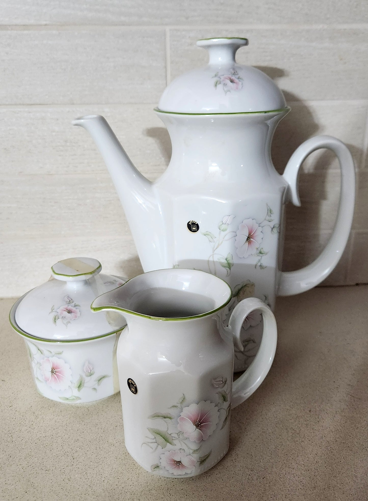 Naaman Fine Porcelain Tea/Coffee Service Set