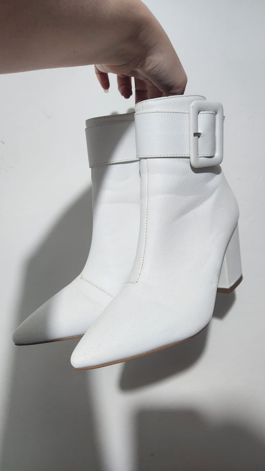NASTYGAL Buckle It Up Faux Leather Pointed Boot - size US 8 (39 EU)