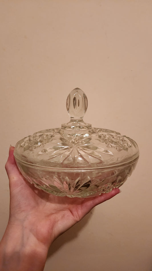vintage Anchor Hocking Star of David covered candy dish