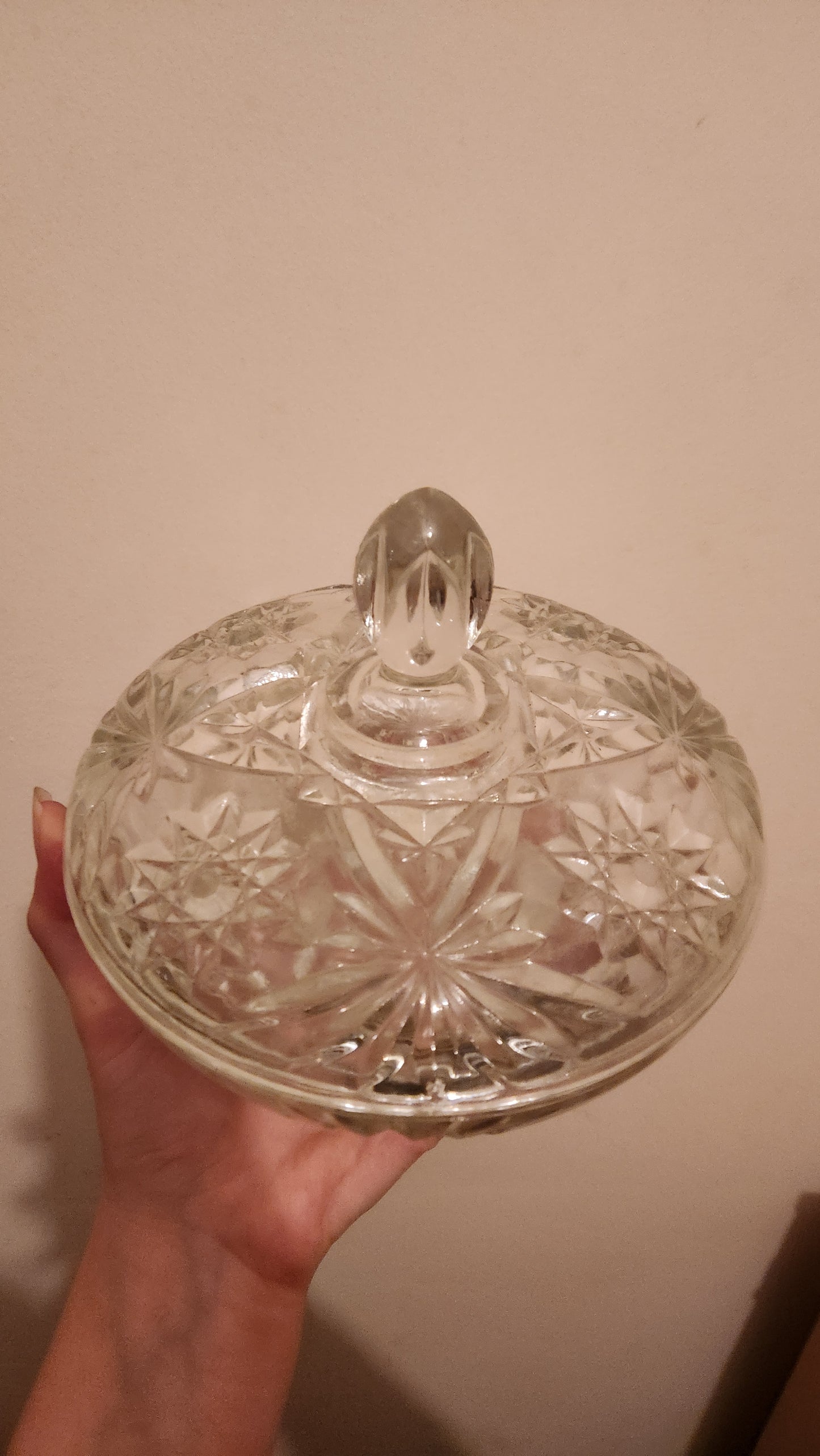 vintage Anchor Hocking Star of David covered candy dish