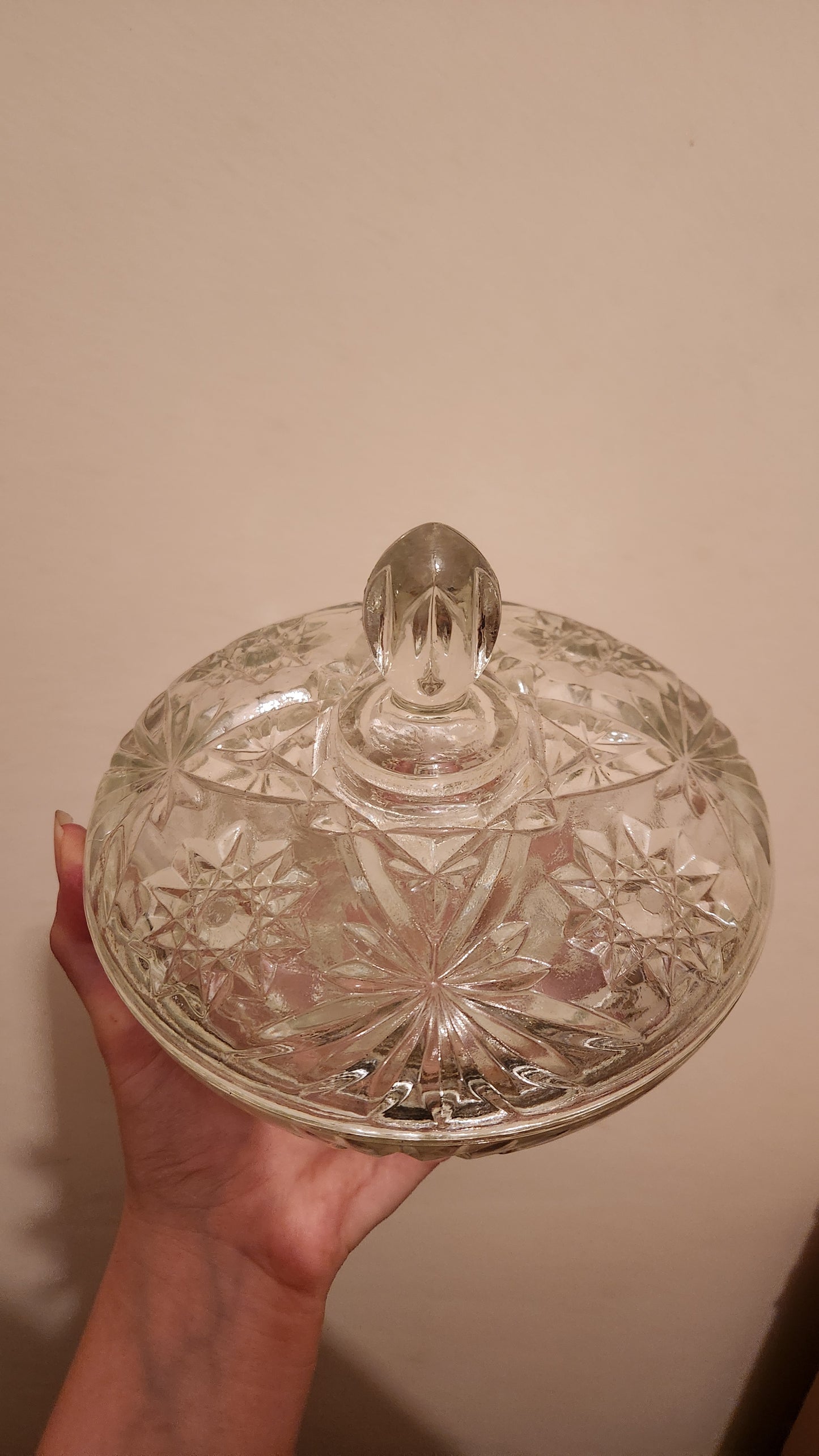 vintage Anchor Hocking Star of David covered candy dish