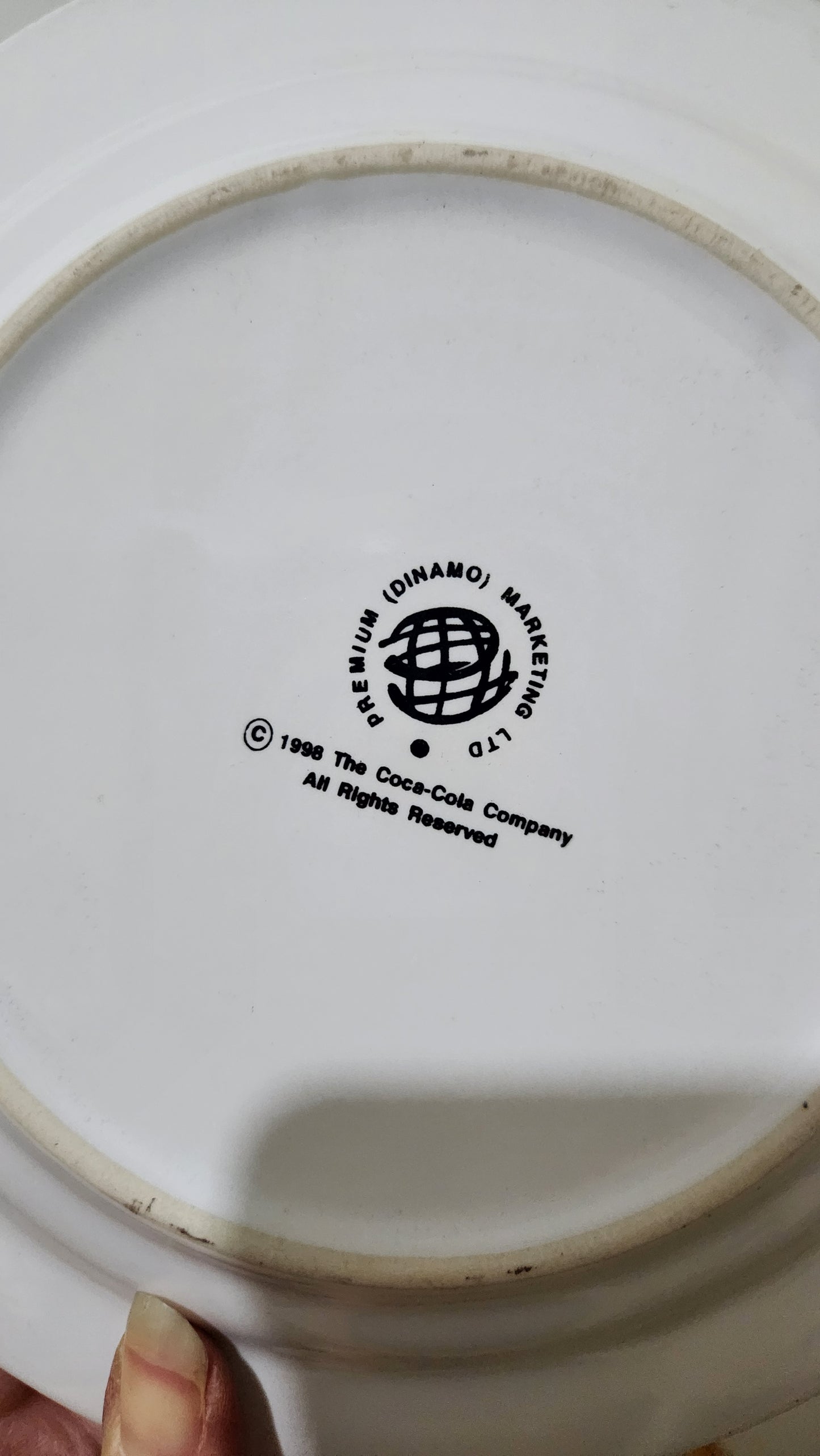 3 vintage Coca-Cola plates with the polar bear mascots
