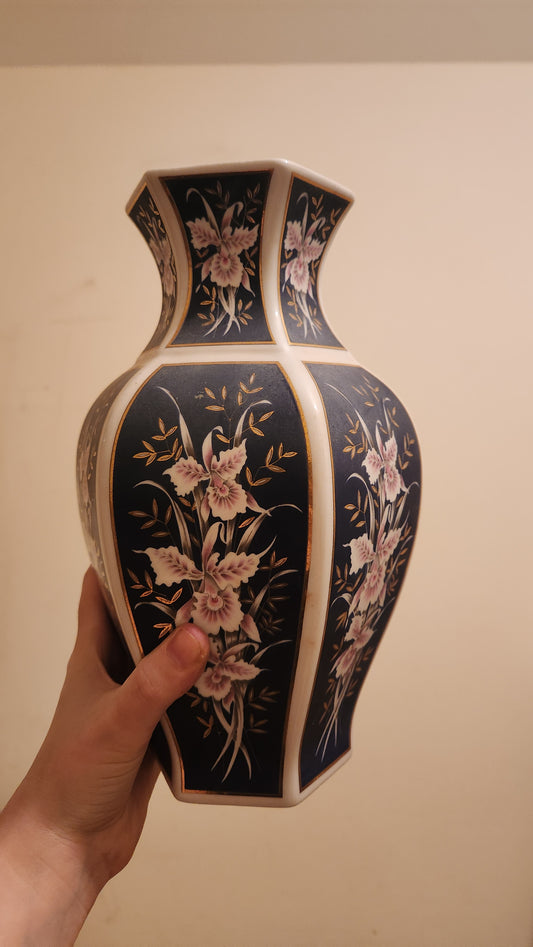 Royal Doulton "Blue Iris" vase