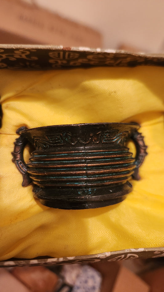 Vintage miniature Chinese bronze ritual vessels