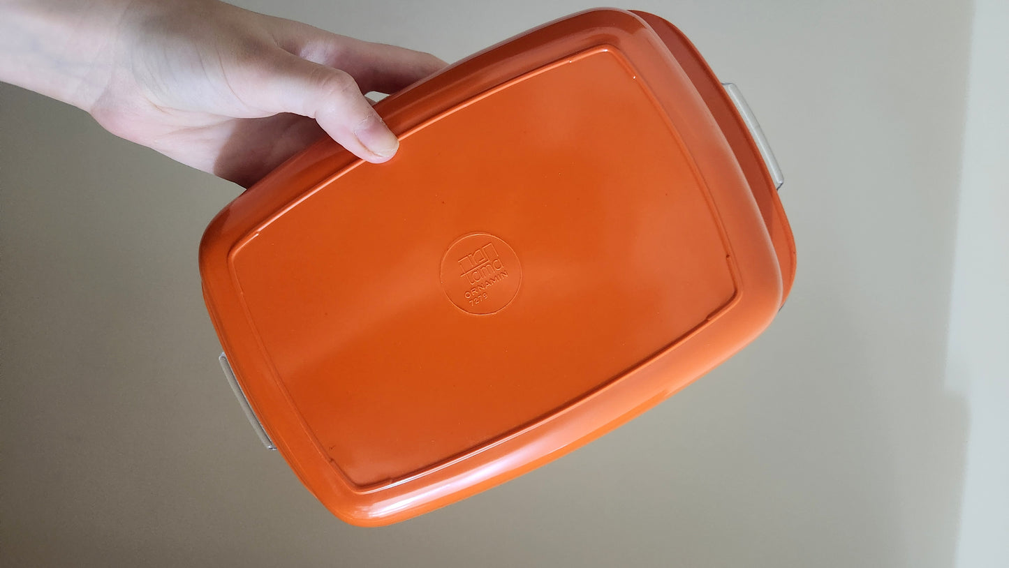2 Tama Melamine Storage Containers with Lids