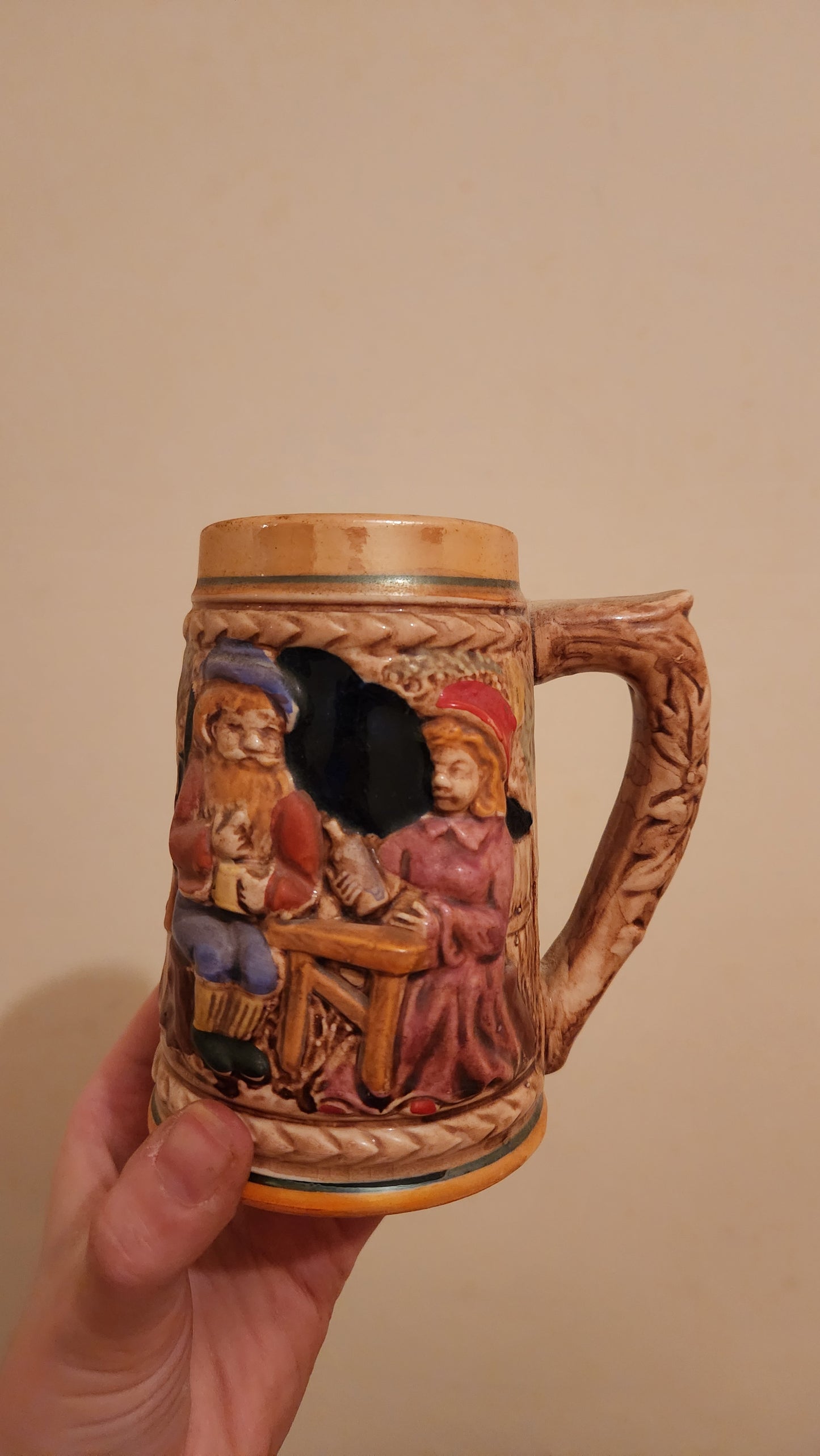 Small Ceramic Mug - Social Scene