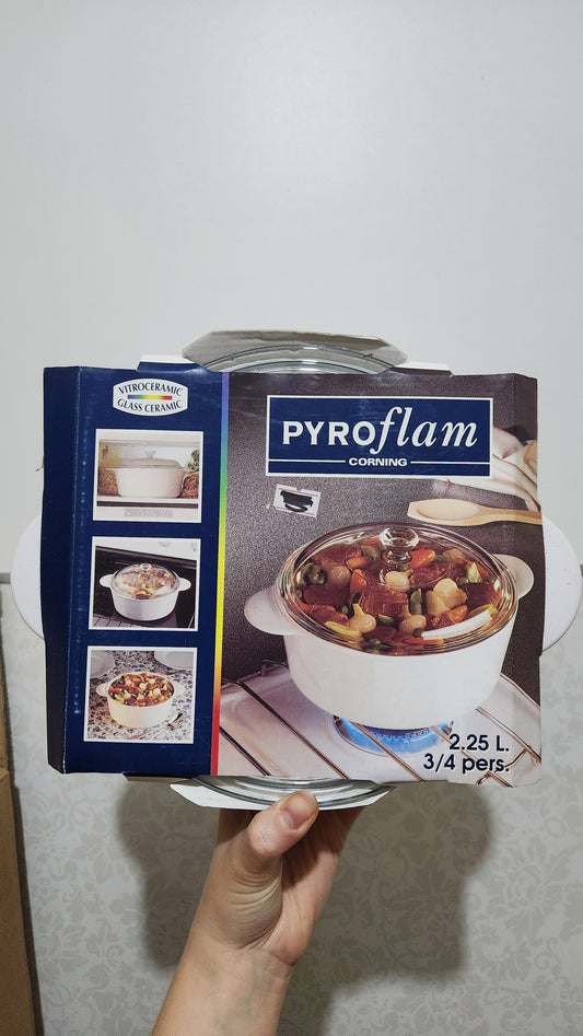 Vintage Corning Pyroflam Vitro Ceramic Casserole Dish