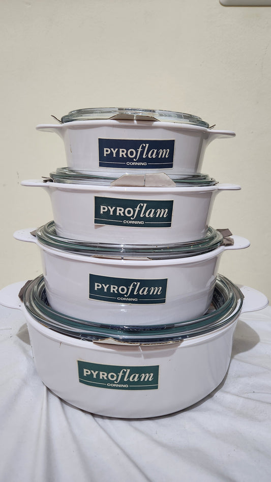 Set of 4 French Corning Pyroflam casserole dishes