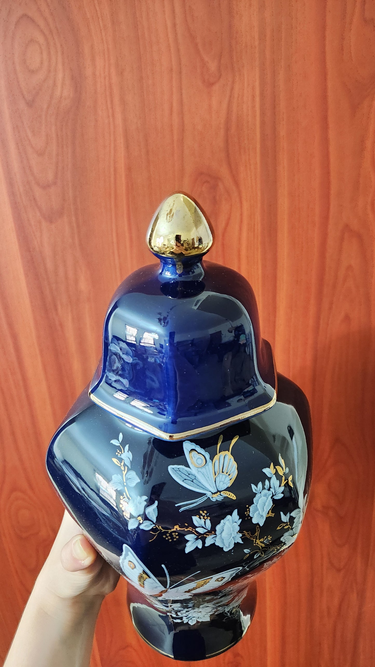 Cobalt blue porcelain vase