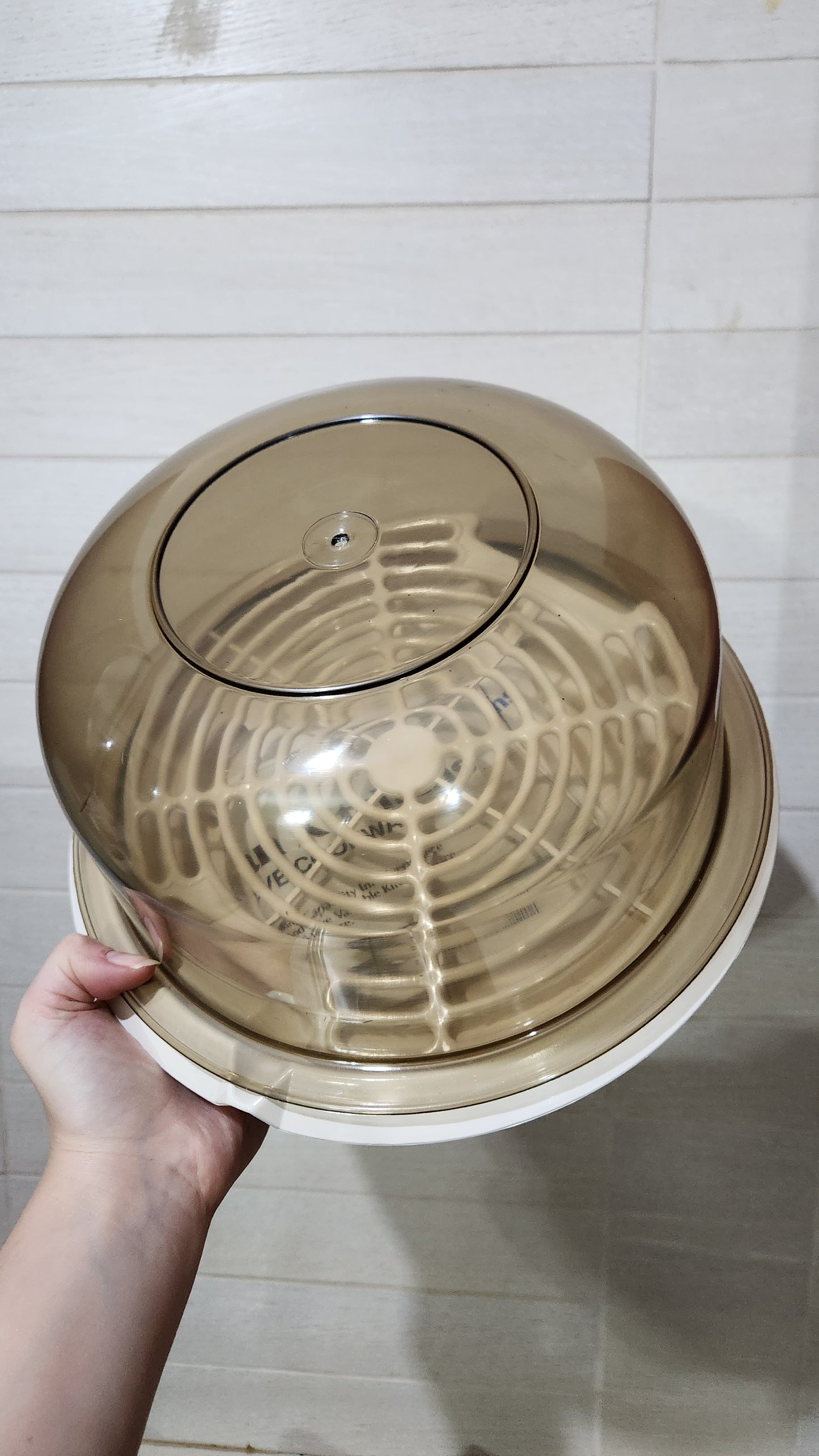 American Kitchens Microwave Cookware - 29 cm Round Roasting Pan, Rack & Dome Lid