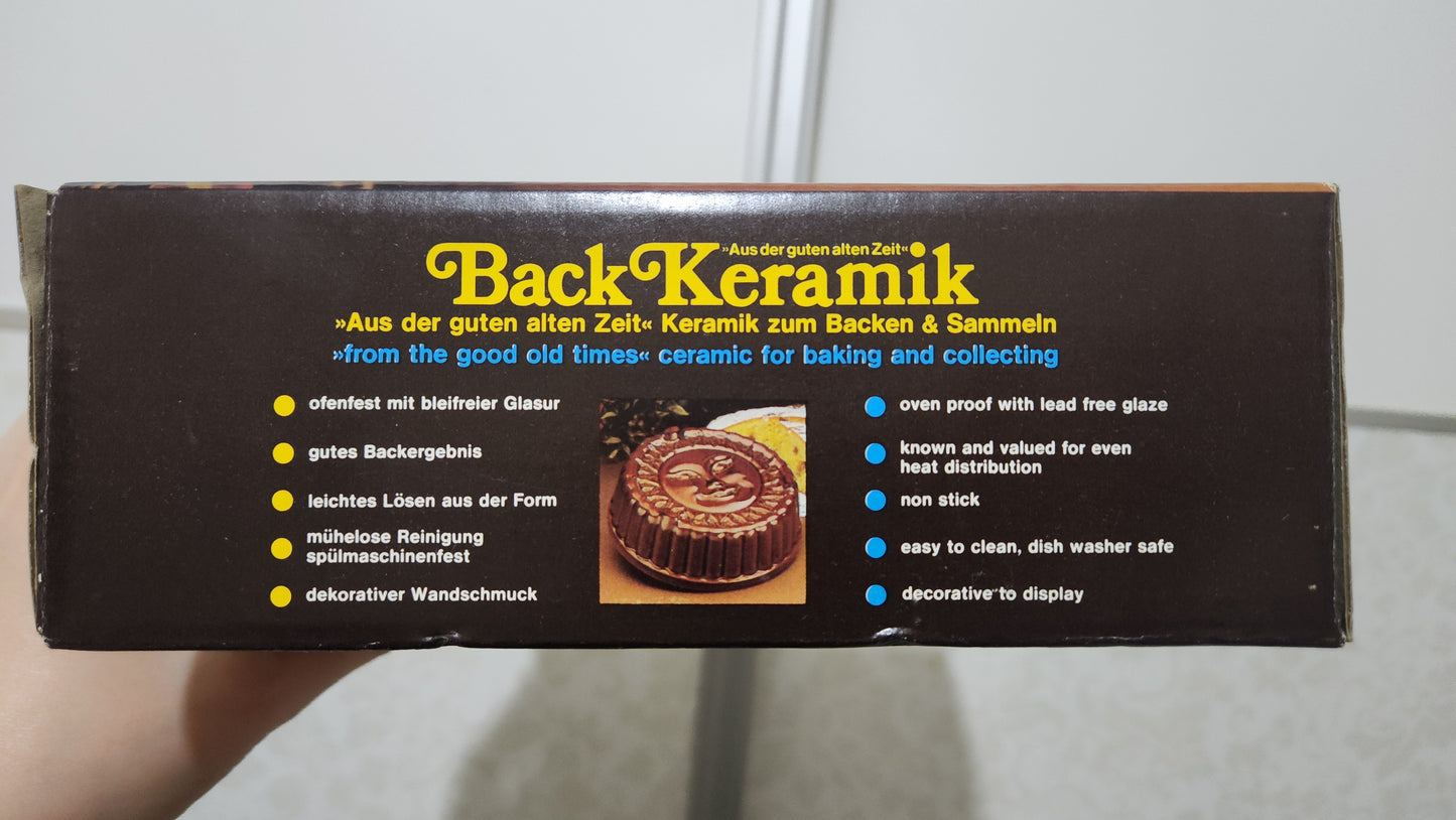 Vintage boxed Scheurich Back Keramik baking mold