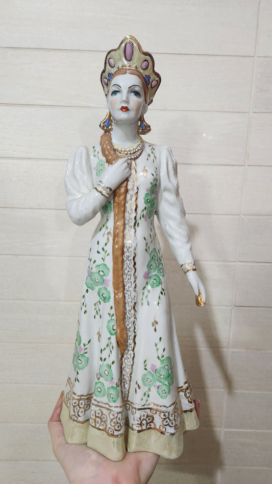 Soviet Porcelain Figurine "Vasilisa the Beautiful" - Dulevo USSR