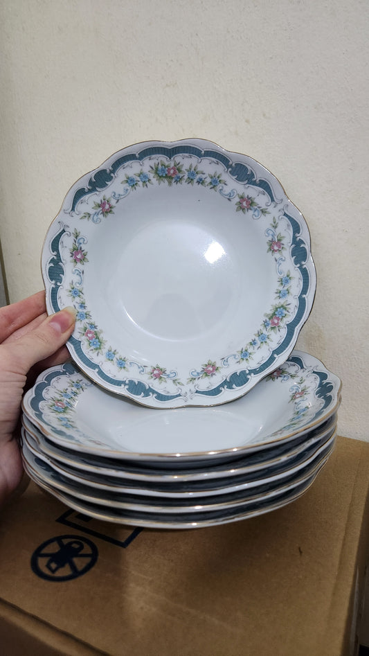 Naaman Porcelain Serving Set - Floral Shirakabe Design (7 Pieces)