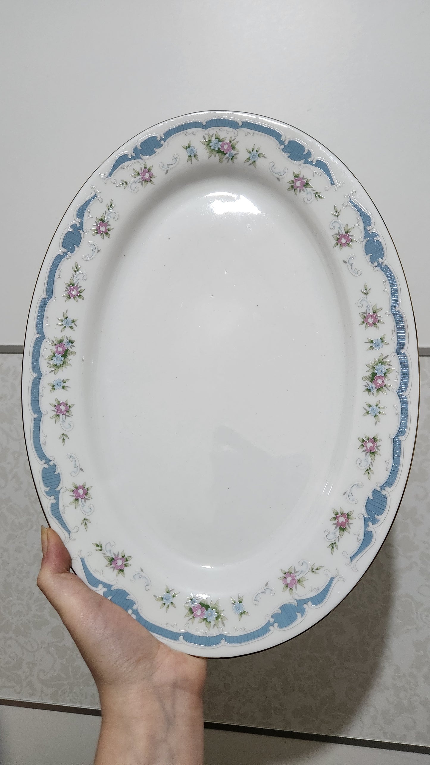 Naaman Porcelain Serving Set - Floral Shirakabe Design (7 Pieces)