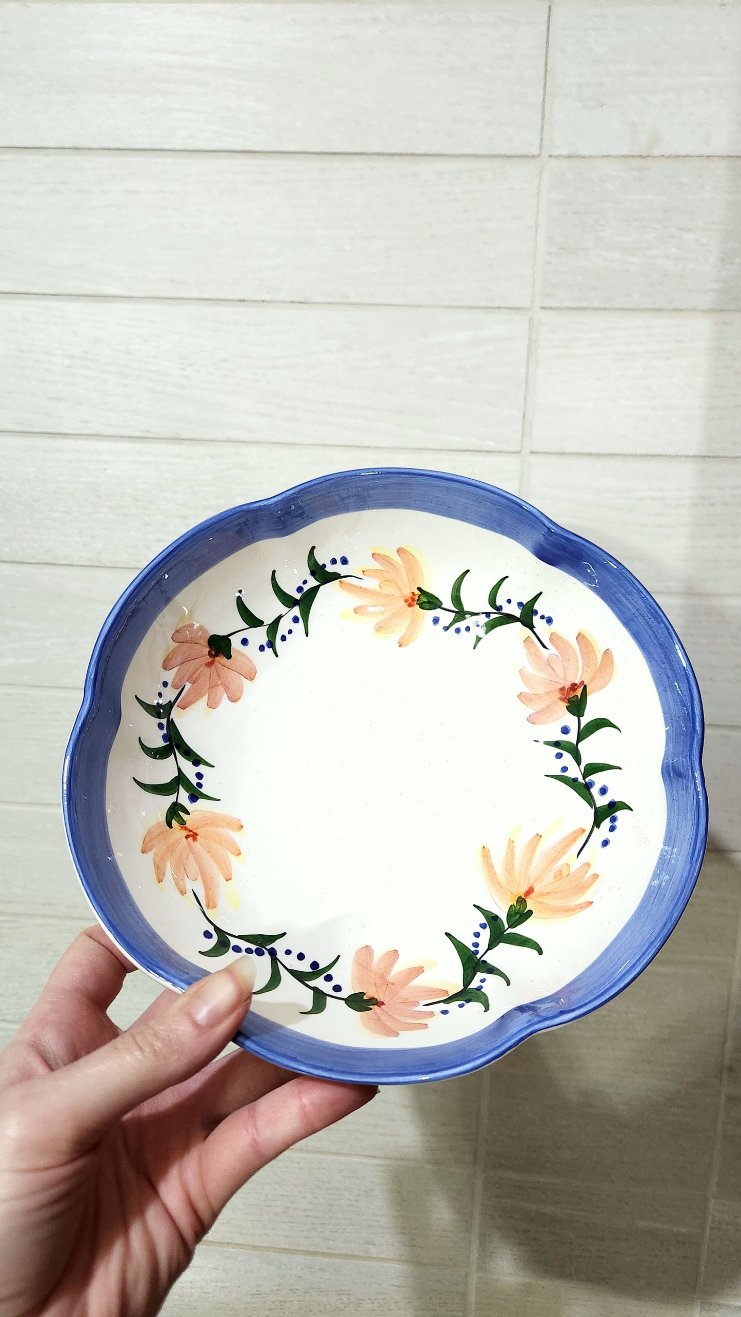 Lapid Ceramic Hand-Painted Nesting Bowls Set