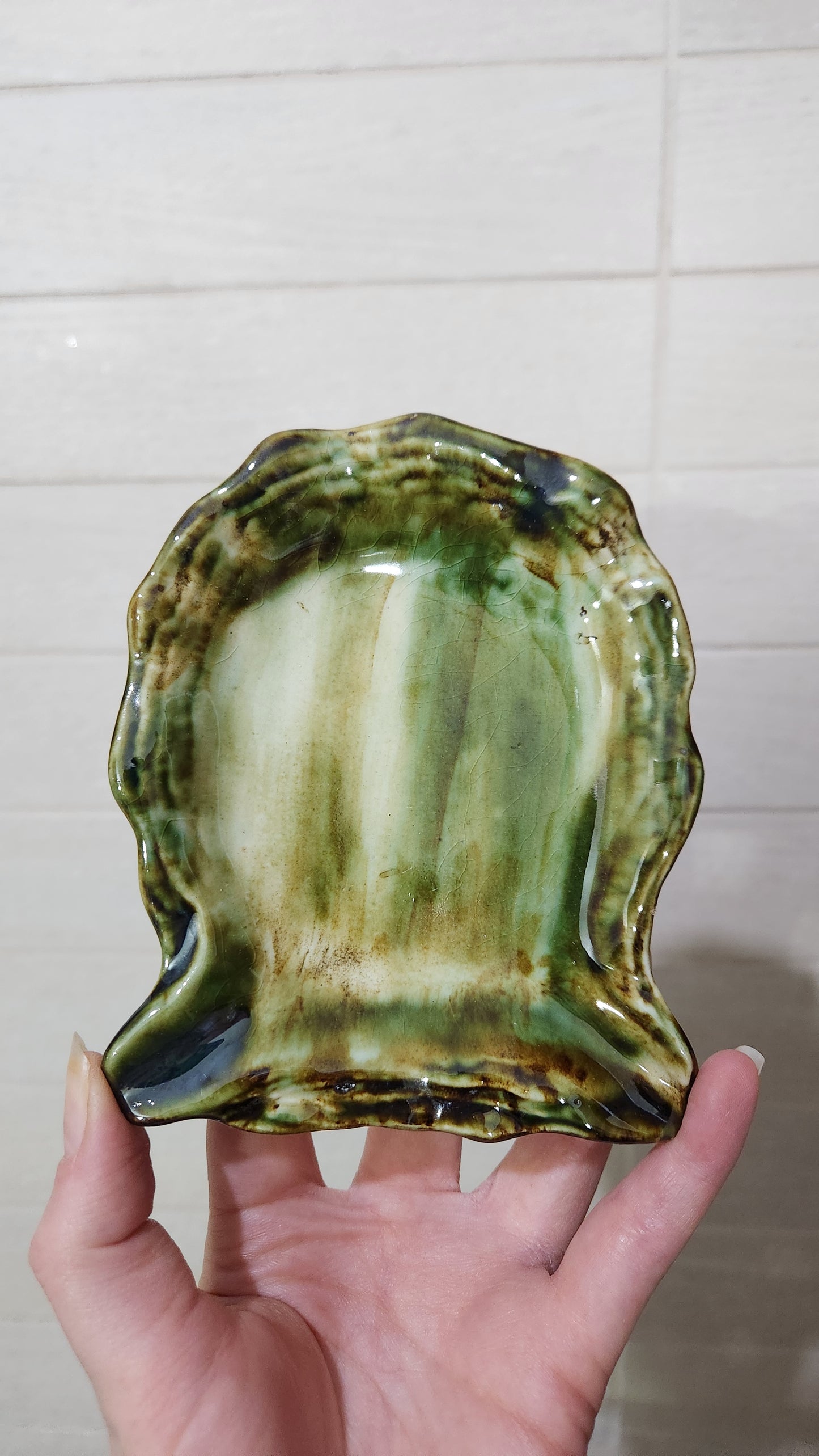 Vintage 1950s Shell Shaped Ceramic Espresso Set - 4 Cups & Saucers