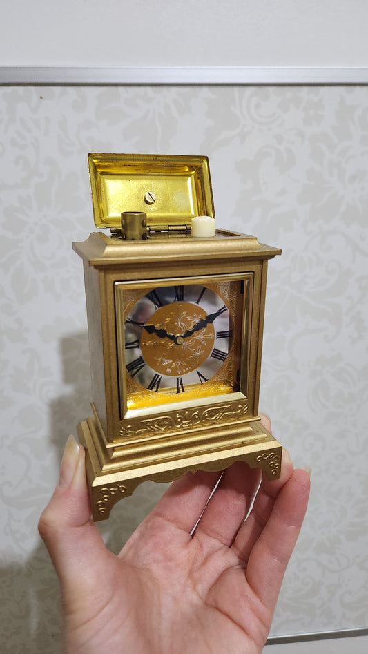 Corona "Carriage Clock" Style Butane Table Lighter