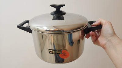 Vintage unused 4 liter soltam stainless steel pot
