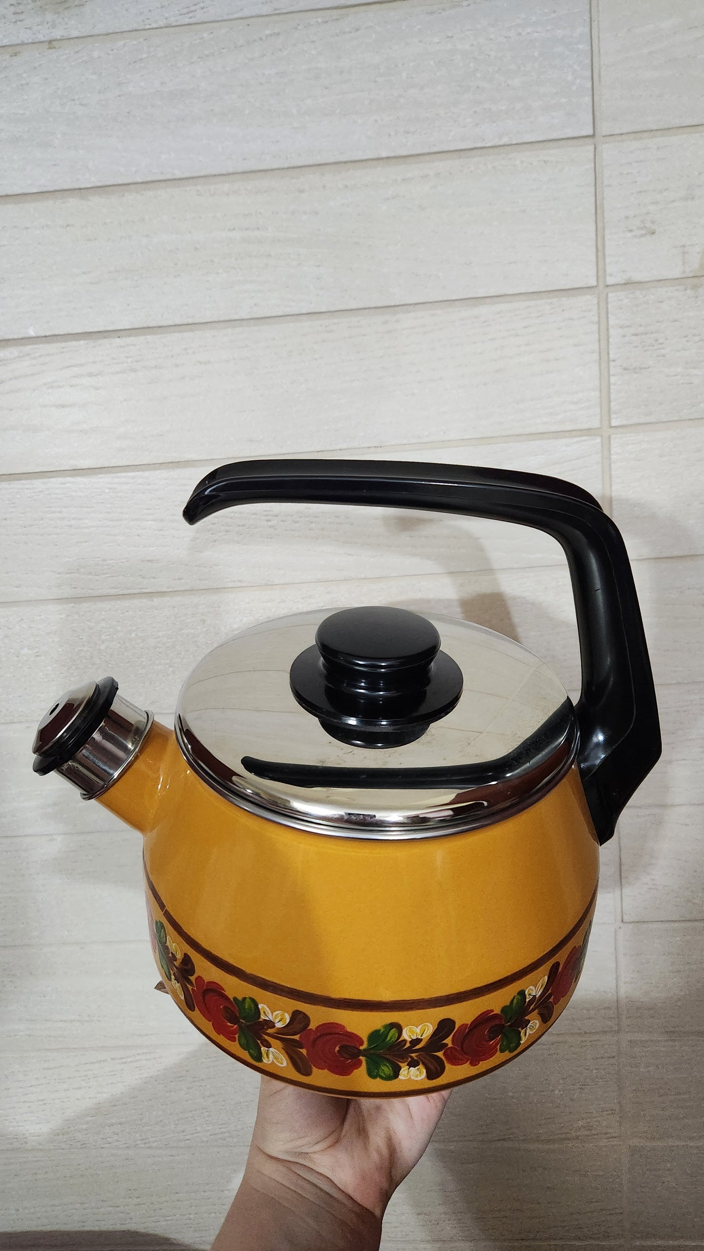 Braun-Kemmler Enamel Whistling Kettle - W. Germany - Rare Floral Retro