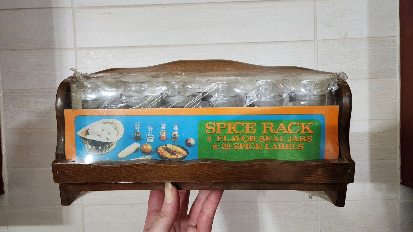 Mid-Century Modern Spice Rack Set - 6 Glass Jars & Labels