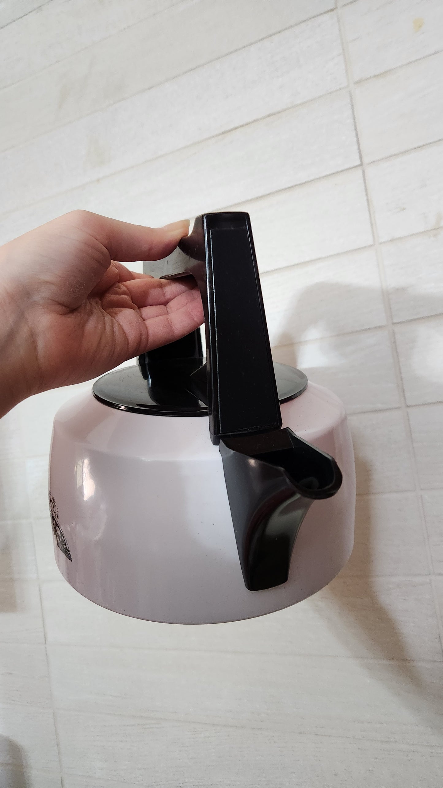 1980s/90s Israeli Retro Electric Kettle - Ampa Rolin