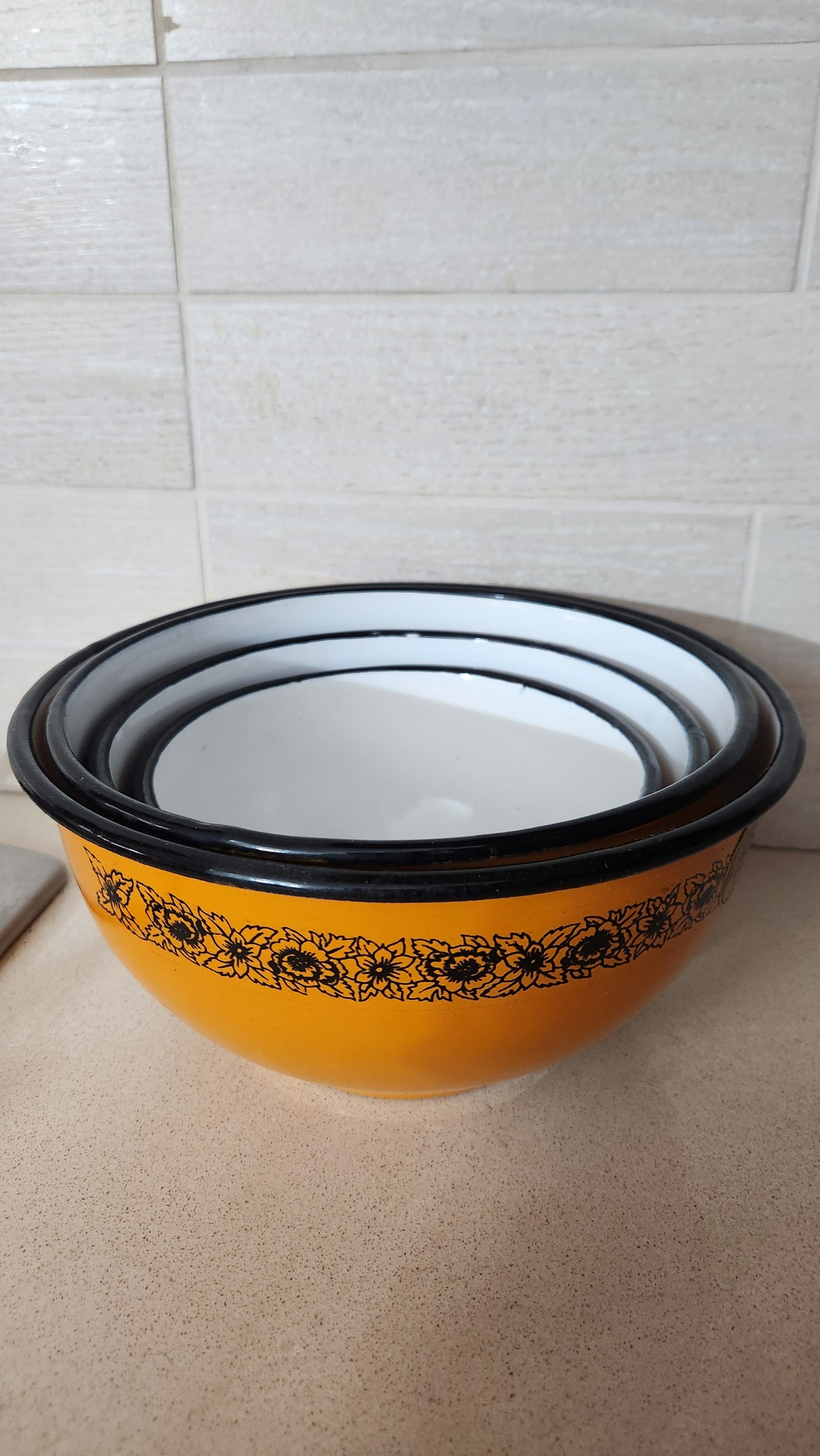 Set of 4 Romanian Enamelware Nesting Bowls - Orange & Black Floral