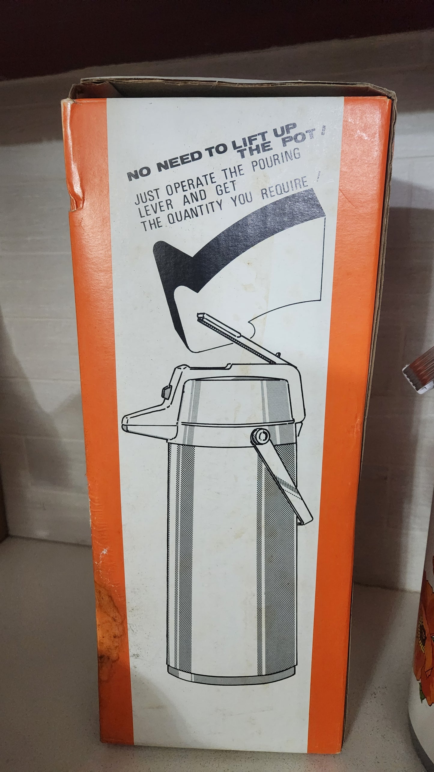 Vintage 2.5L Peacock ARE-25 Air Pot Thermos - "Orange Poppy" Design - Made in Japan