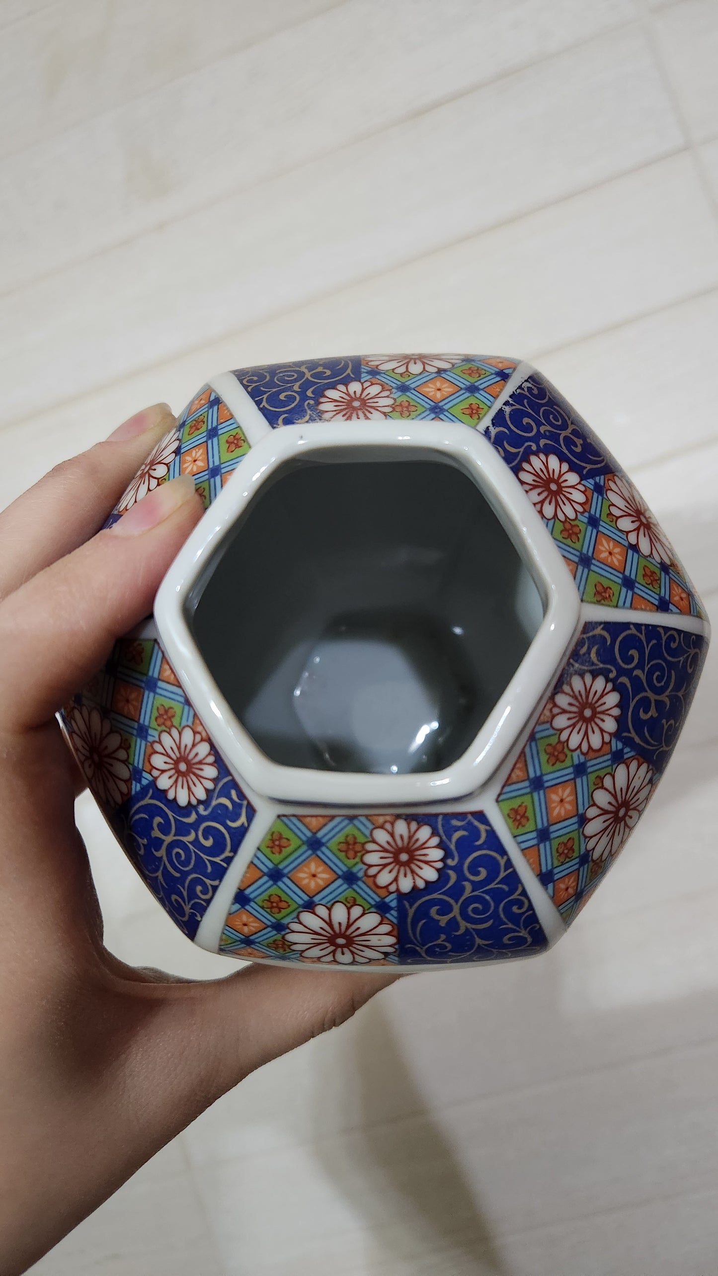 Japanese Kutani Style Hexagonal Ginger Jar with Lid