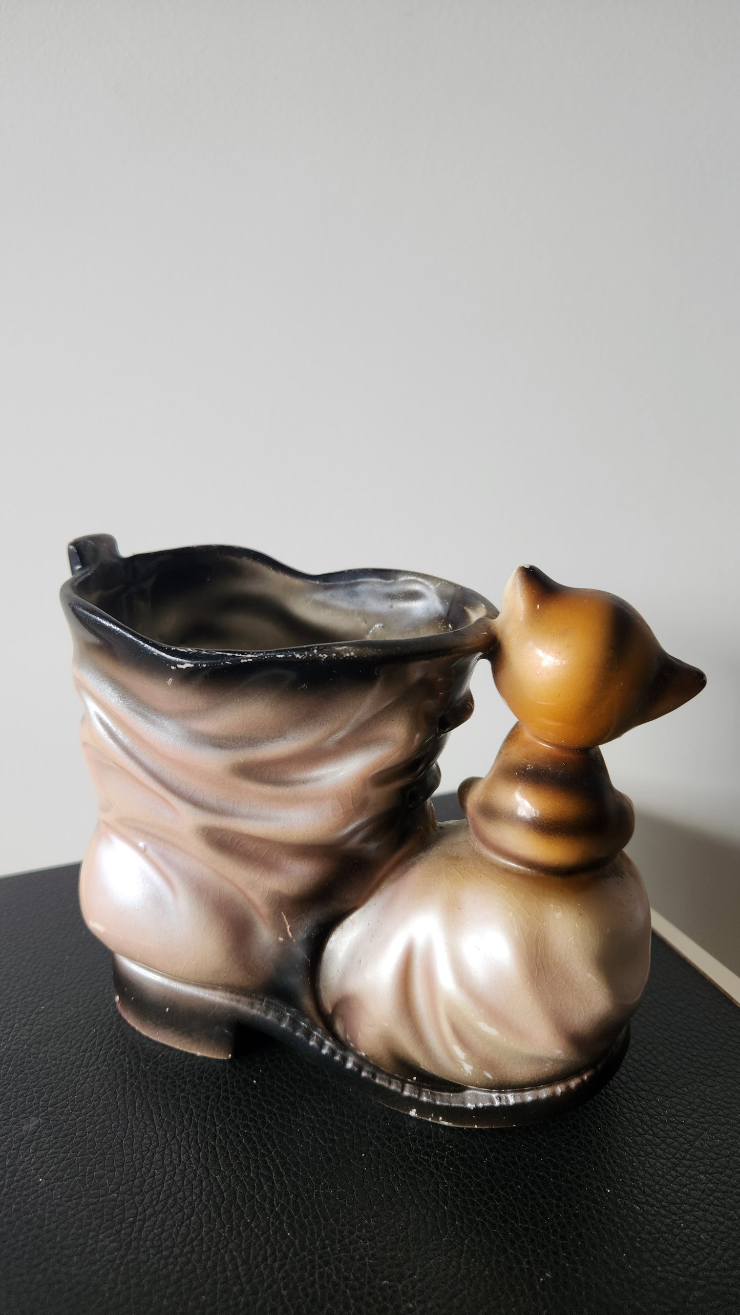 1950s Kitsch Cat in Shoe Planter