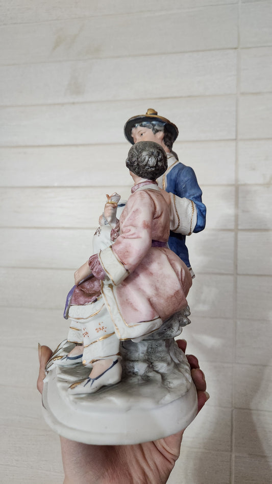 Chinoiserie Porcelain Figurine – Oriental Couple