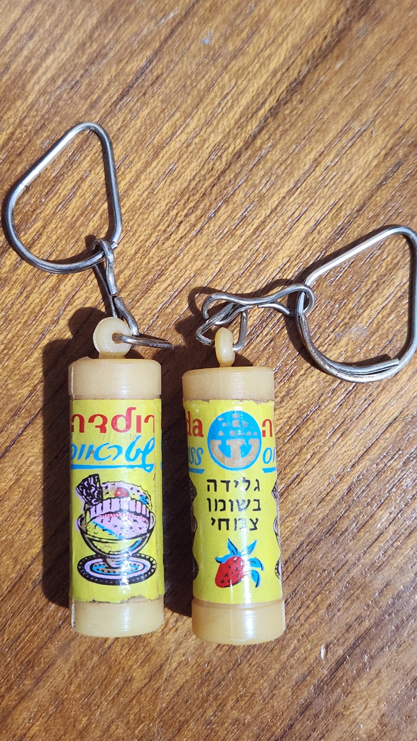 Lot of Vintage Keychains