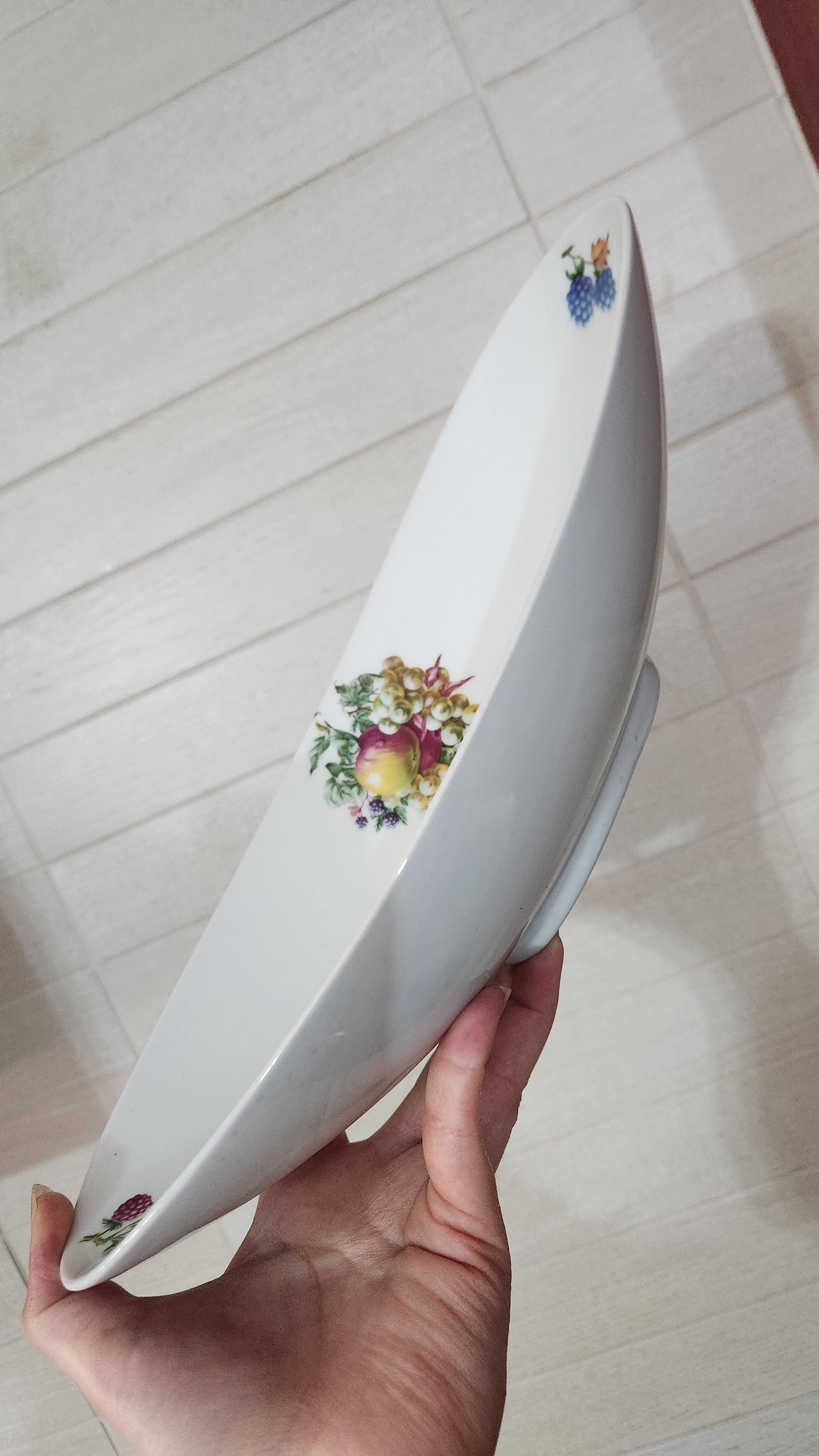 Vintage Naaman Fine Porcelain Fruit Bowl - Oval Boat Shape