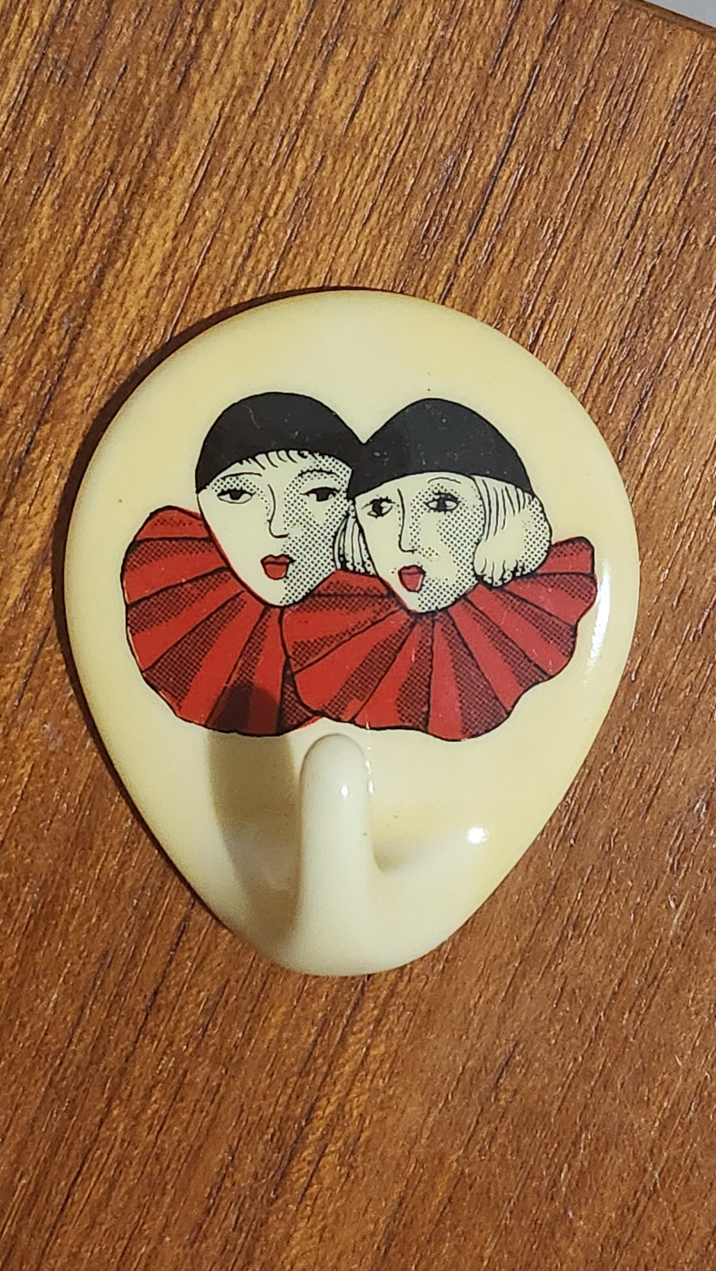 80s unused  adhesive wall hooks