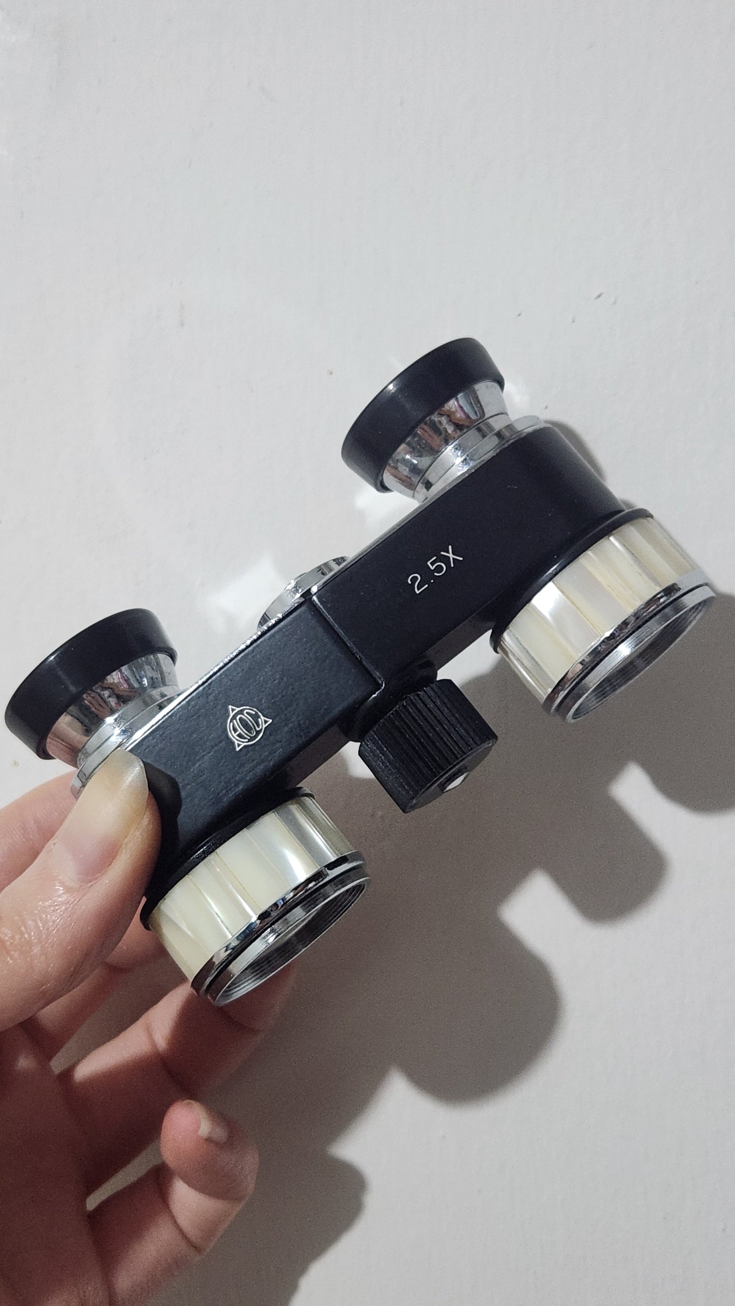 Vintage Japan HOC 2.5x Opera Glasses Binoculars with Mother of Pearl Inlay