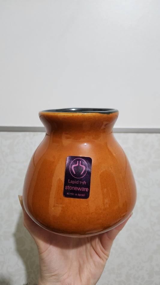 Lapid orange glaze ceramic vase