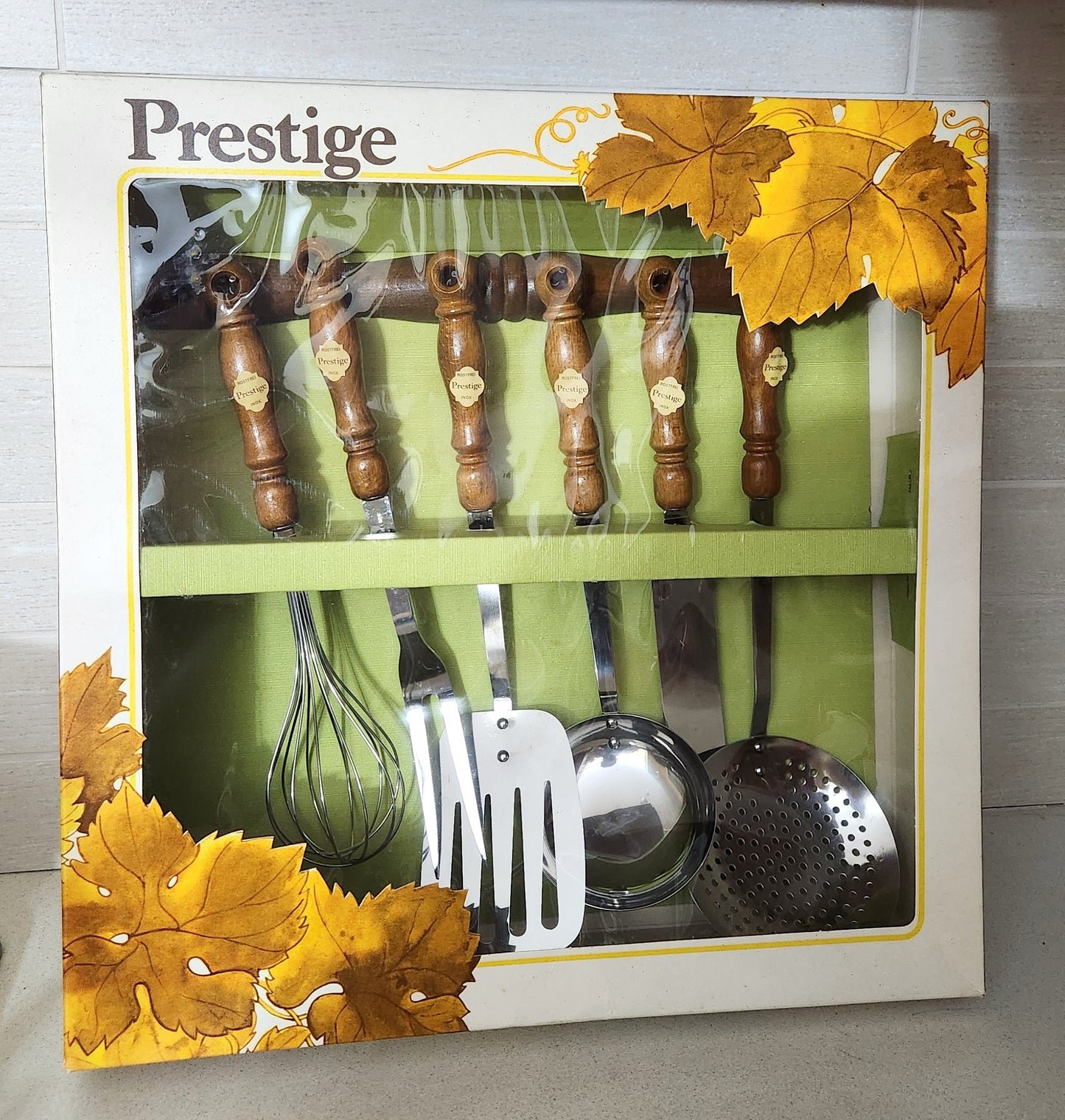 Prestige Rostfrei Inox 6-Piece Kitchen Utensil Set & Wall Rack