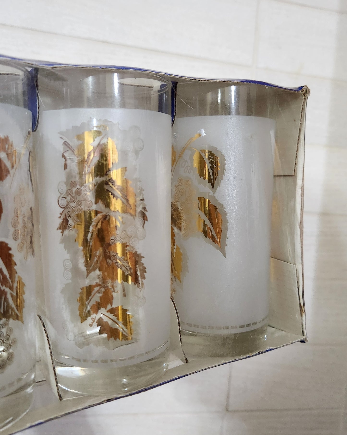 Luminarc France Frosted Gold Grape Leaf Tumbler Glasses